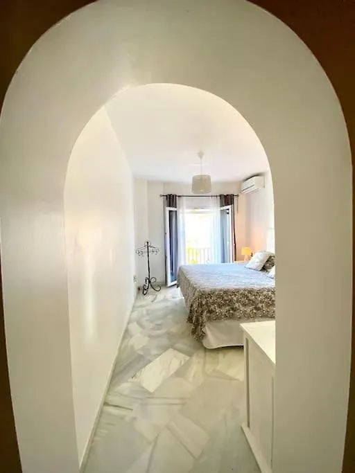 Prázdninový dům Vila Casa De Ensueno En La Playa Con Vistas Al Mar Alcaidesa Španělsko